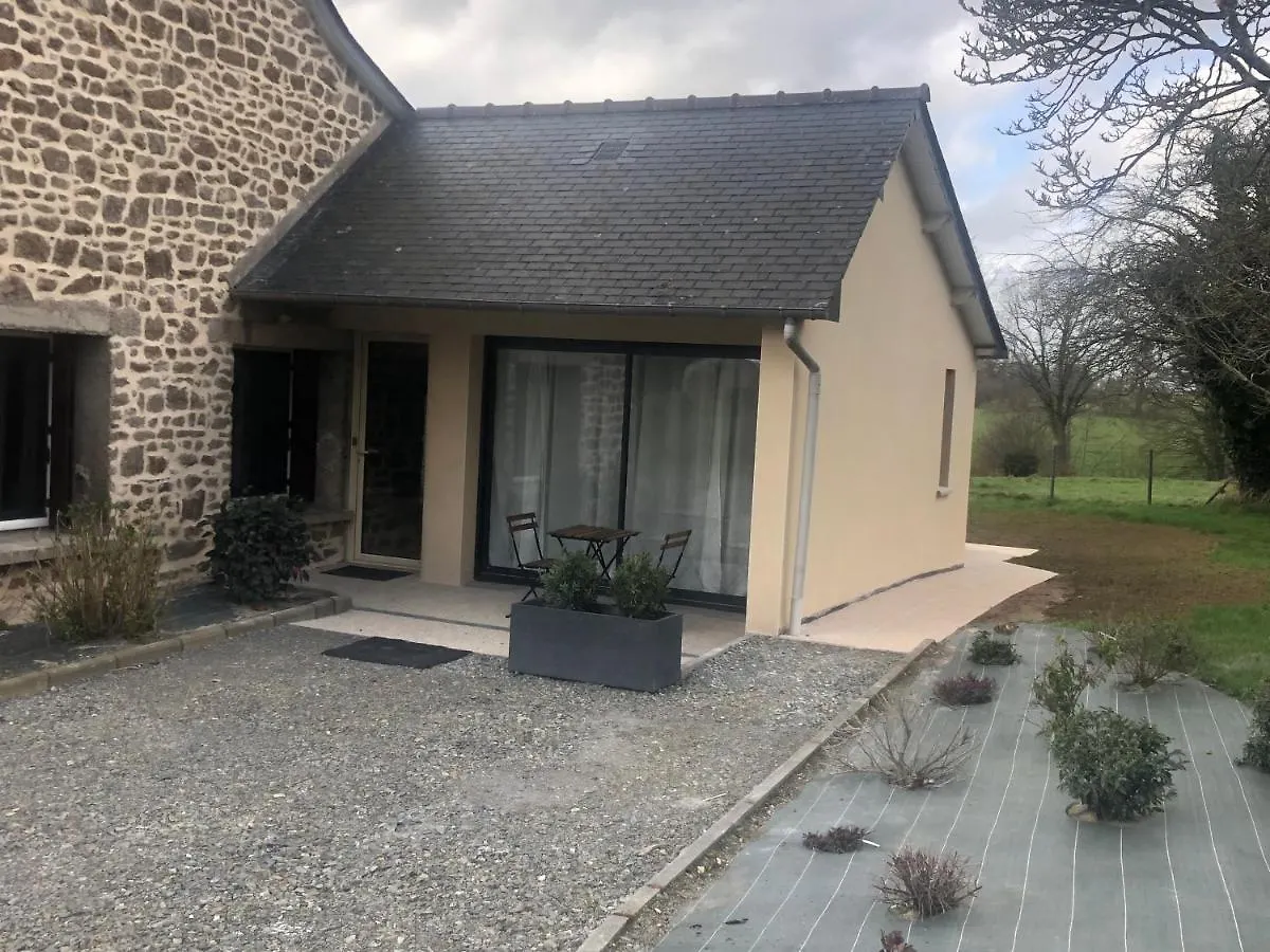 Couette-café La Perle Rare - Spa La Selle-en-Cogles